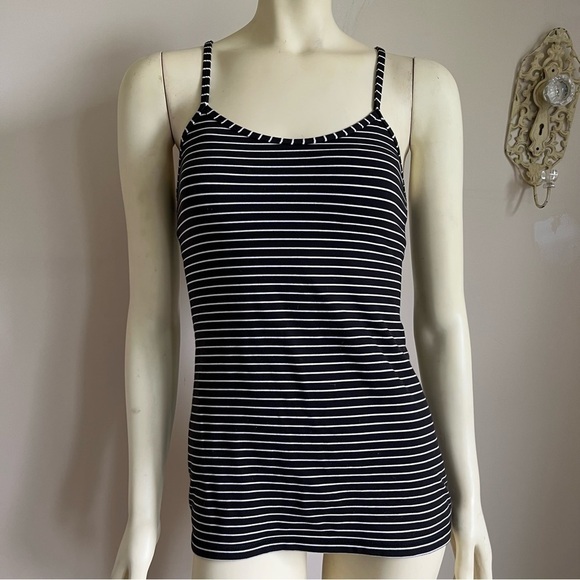 LULULEMON Women’s Power Y Tank Top Yoga Running Workout Mod Stripe Black White 6 - Picture 1 of 9